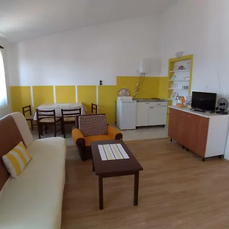 Apartments Beceic Njivice Exterior photo
