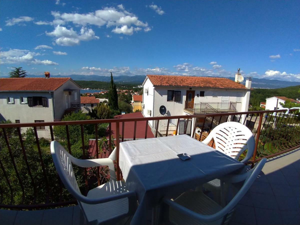 Apartment Beceic Njivice